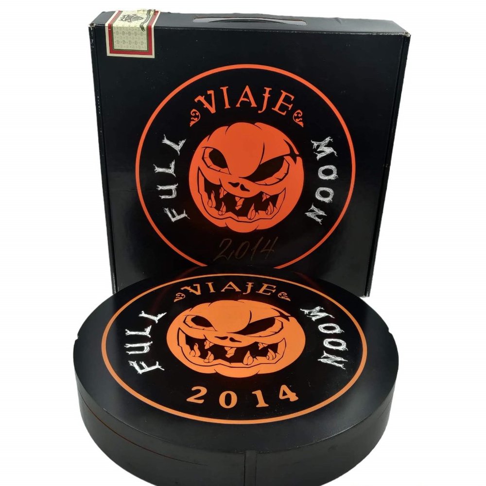 Full Moon Viaje Cigar 2014 Jack O Lantern Halloween Round Wooden Display Box